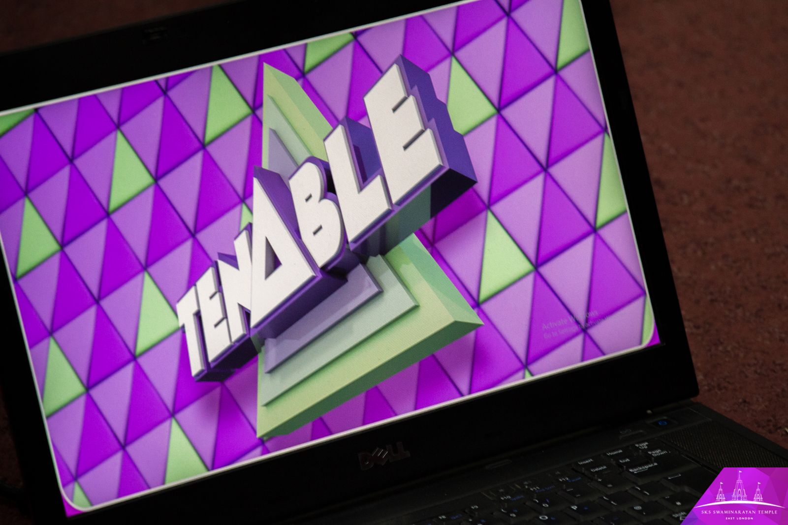 ©1987-2017 SKS Swaminarayan Temple East London